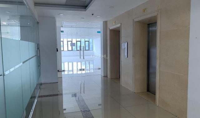 Cho thuê văn phòng chuyên nghiệp đường Hoàng Ngân Plaza, DT 150m2, giá 250k/m2/th. LH 0961265892