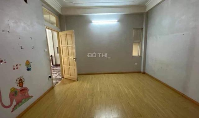 Bán nhà Đống Đa, Đặng Văn Ngữ, ngõ ô tô, 70m2x4,5T, MT 7m, nở hậu