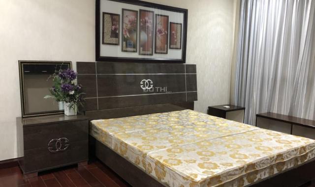 Cho thuê chung cư Royal City, 88 m2, 2PN, 2WC, nội thất đẹp, 15 tr/tháng. LH: 0981261526