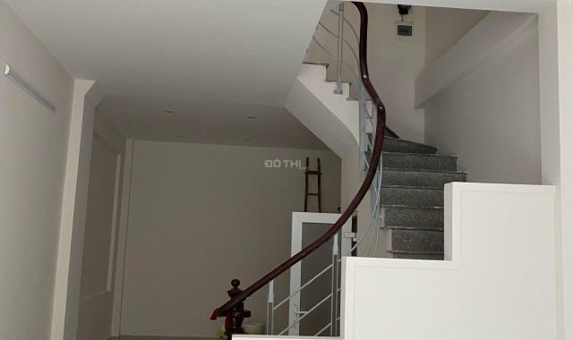 Bác tôi chuyển về quê cần nhượng lại nhà sau Eco Green