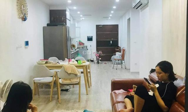Tôi chính chủ cho thuê căn hộ 2 phòng ngủ full đồ tại chung cư GoldSeason 47 Nguyễn Tuân