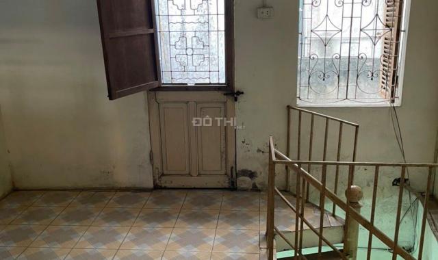 Bán nhà ngõ Văn Hương 30m2, 3 tầng, ngõ xe máy tránh 1.75 tỷ