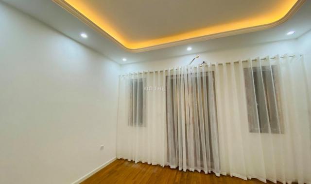 Bán nhà đẹp Ngọc Thụy, Long Biên, 47m2, 6 tầng, MT 4.8m, 7.3 tỷ, kinh doanh