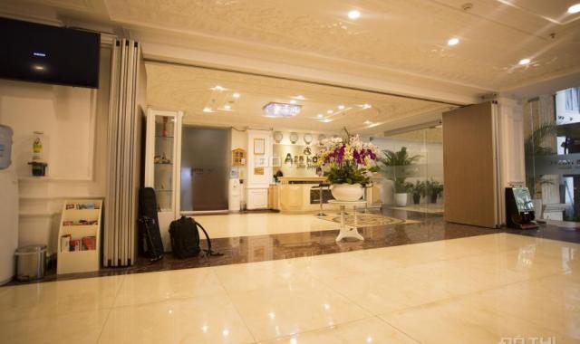 Bán khách sạn mặt tiền Lê Thị Riêng Quận 1 DT đất 365m2 với 8 tầng có hồ bơi