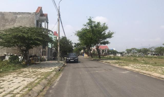 Cần chuyển nhượng lô đất đối lưng đường Nguyễn Tất Thành, liền kề khu dân cư