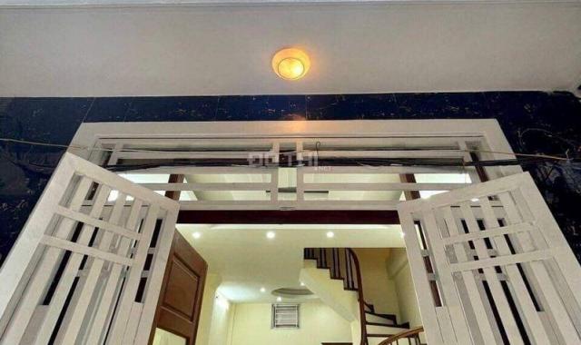 Vũ Tông Phan lô góc, ô tô, nhà đẹp 35m2 x 5T, 3.6 tỷ, LH: 0915943984