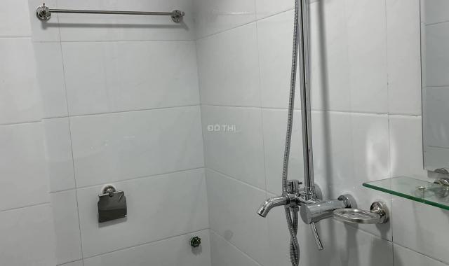 Bán nhà đẹp lô góc 2 mặt thoáng, phố Cự Lộc, Thanh Xuân, 32m2, 4T, 3.3 tỷ