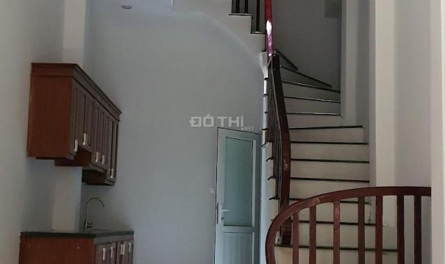 Bán nhà Hoàng Đạo Thành, TX: Ôtô, nhà đẹp, nội thất, 35m2 x 5T, MT 3.8m, 3.7 tỷ - 0975642942