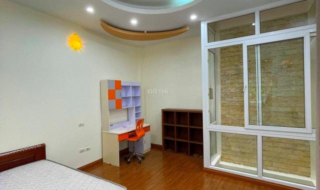 Bán nhà Phú Đô Mỹ Đình, ô tô vào nhà, ngõ KD, view hồ DT 78m2 giá nhỉnh 8 tỷ