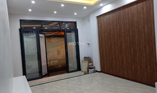 Bán nhà Tân Mai, 55m2 x3 tầng nhỉnh 3 tỷ, lô góc, nở hậu, tặng 1 tỷ nội thất