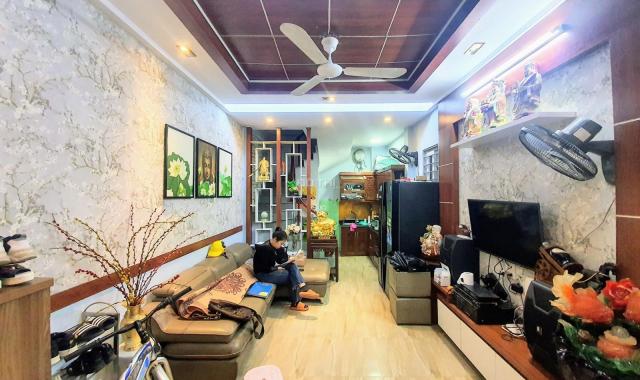 Bán nhà Dương Văn Bé, view Hòa Bình Green City 6 sao, sát đường Minh Khai khổng lồ, 35m2, 3,8 tỷ