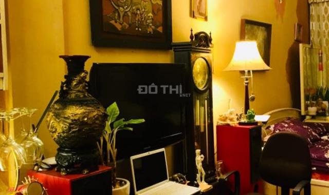 Bán nhà ngõ Hàng Hương - Quận Hoàn Kiếm KD cafe - homestay, DT 70m2, 5 tầng, MT 4m, giá 17 tỷ