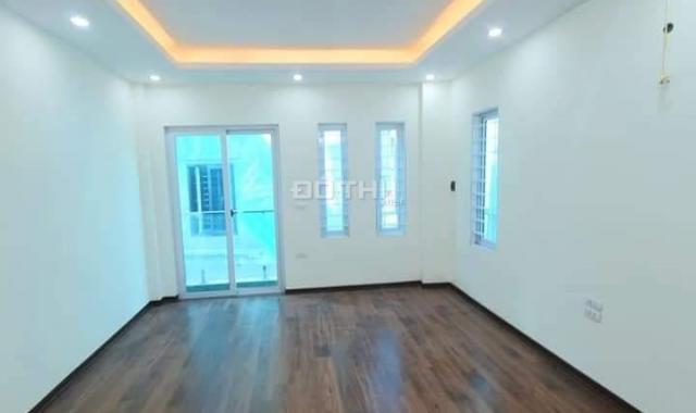 Cấn bán nhà phố Vĩnh Tuy cạnh Times City 50m2, vị trí cực đẹp, giá 4,5 tỷ. 0932231718