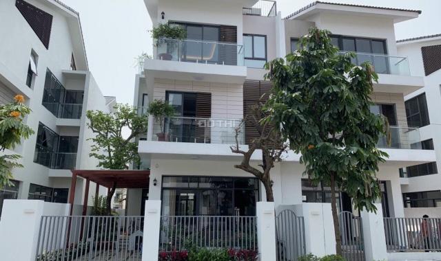 Cần bán suất ngoại giao biệt thự Nam Cường view hồ, giá 12 tỷ 9. LH 0983983448