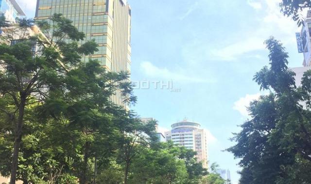 Cần bán nhanh tòa nhà mặt phố Láng Hạ, 7 tầng, 125m2, vỉa hè rộng có 41 tỷ 8