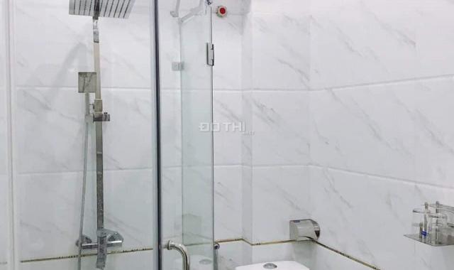 Bán nhà phố Vĩnh Tuy, Hai Bà Trưng DT 73m2, ô tô tránh - kinh doanh. Giá 8.35 tỷ