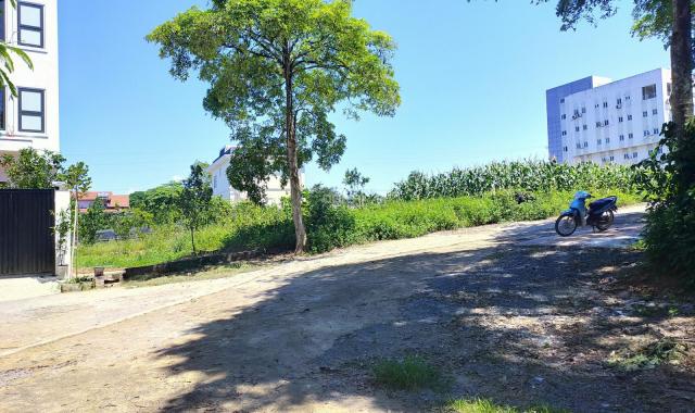Chính chủ bán lô đất view hồ tái định cư Vai Réo, gần Quốc Lộ 21, giáp khu công nghệ cao Hòa Lạc