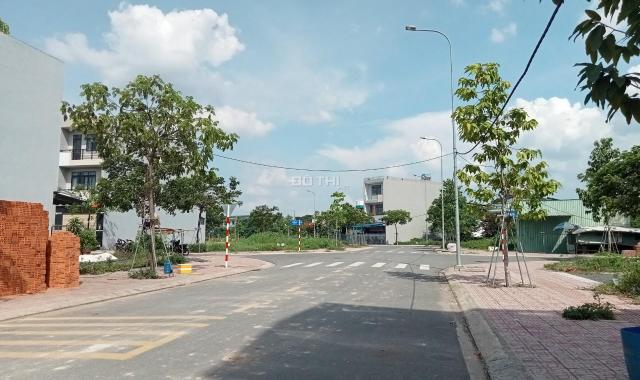 Đất kế mặt tiền Nguyễn Thị Tồn, sau công ty Pouchen, thổ cư 100%