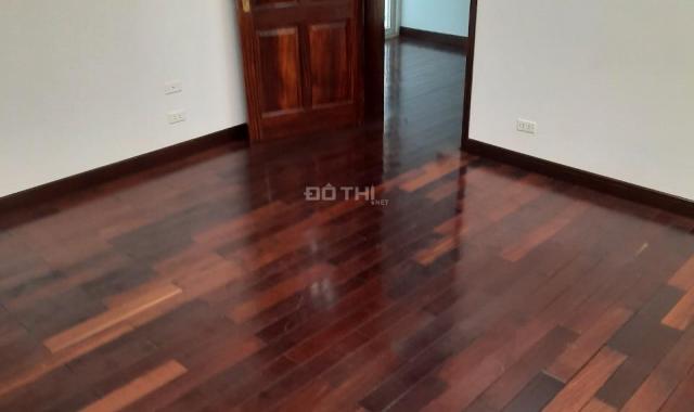 Cho thuê BT ngay MP Nguyễn Văn Lộc, Hà Đông, HN 155m2, 4T, MT 9m. Full điều hòa, sàn gỗ, 50tr/th