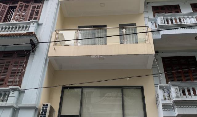 Cho thuê nhà đường Khuất Duy Tiến, Thanh Xuân, HN 70m2, 5 tầng, nhà mới hoàn thiện xong. 32 tr/th
