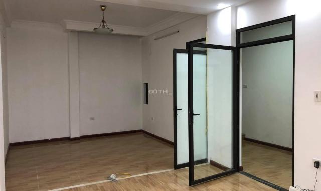 Bán nhà mặt phố Nguyễn Khang, Dt 55m2 MT 5.8m, xây 4 tầng - kinh doanh mọi loại hình, giá 10,8 tỷ