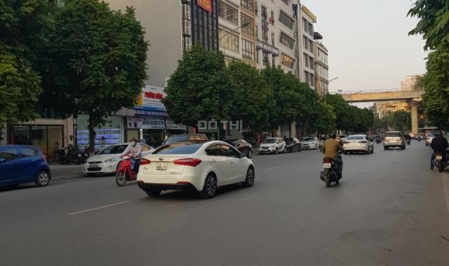 Bán nhà mặt phố Duy Tân, 1 mặt ngõ ô tô, vỉa hè 10m, KD cực tốt, 85m2 chỉ 48,8 tỷ