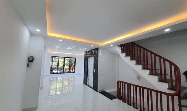 Chính chủ cần bán nhà xây mới 6 tầng có thang máy phố Ngô Thị Nhậm Hà Đông LH Minh 0865396366