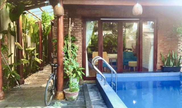 Cần bán căn villa nhà gỗ 3 phòng - hồ bơi siêu đẹp tại biển Tân Thành - An Bàng - Hội An