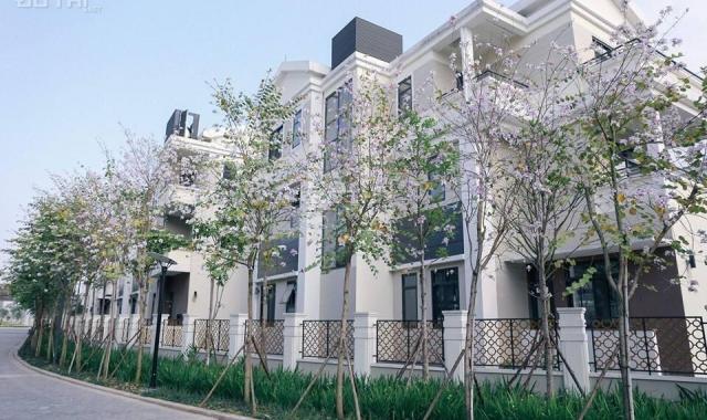 Gia đình định cư nước ngoài với con nên cần bán biệt thự 222.8m2 Starlake Tây Hồ Tây