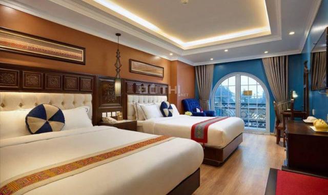 Cần bán khách sạn mới xây lô góc mặt phố Trần Thái Tông Cầu Giấy Hà Nội