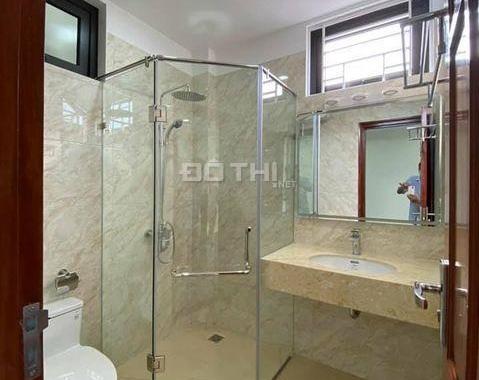 Chính chủ bán nhà mặt phố Nguyễn Văn Tuyết 7 tầng thang máy KD sầm uất, 73m2 giá hơn 20 tỷ