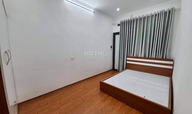 Bán nhà ngõ Hoà Bình 7 30m2x3 tầng, gần phố, full nội thất ở luôn