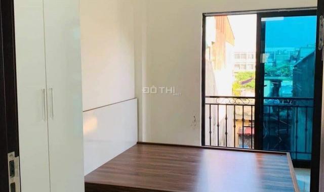 Bán nhà Triều Khúc 47m2 x 6 tầng, 11 phòng khép kín cho thuê thu nhập cao