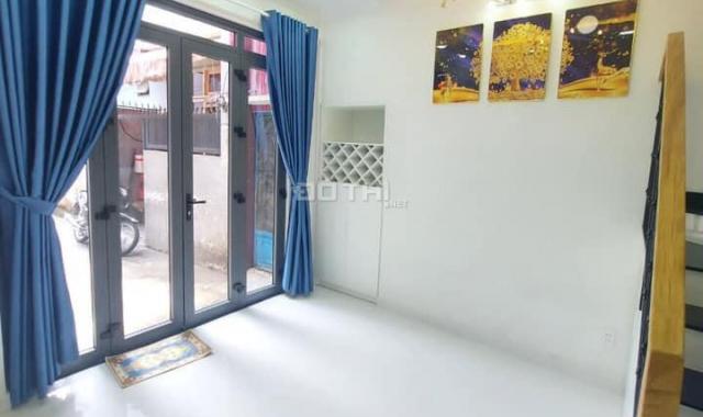 Bán nhà Nơ Trang Long Bình Thạnh, tặng nội thất cao cấp sang trọng, 28m2. Giá 3 tỷ 350