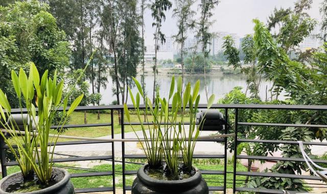 Bán gấp nhà biệt thự cực đẹp mặt tiền sông Ông Lớn KDC Trung Sơn