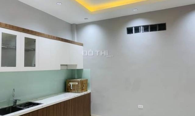 Siêu hót. Siêu phẩm Vĩnh Hưng ô tô đỗ cửa gần mặt phố bay nhanh nhanh nào 0915607881