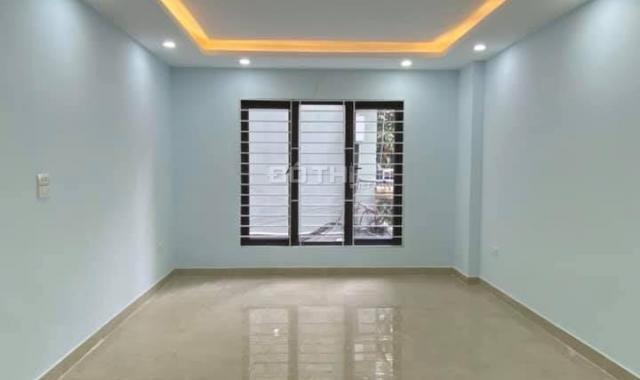 Cực sốc cho thuê nhà 55m2 x 7T có thang máy kinh doanh đẹp. Giá 10 triệu/th (mùa dịch)