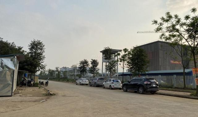 Đất khu công nghệ cao Hòa Lạc vuông vắn nhỉnh 100m2 ô tô tránh siêu rẻ - Phú Cát Phi Nhung