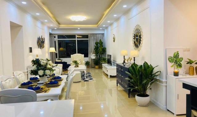 Bán căn hộ chung cư Saigon Pearl, 3 phòng ngủ, nội thất cao cấp giá 7.3 tỷ/căn