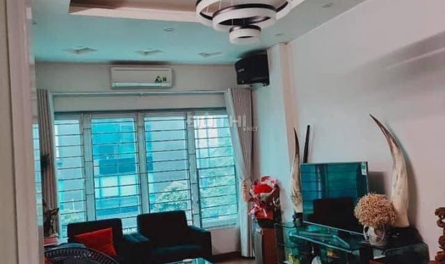 Mặt phố kinh doanh, 6T 40m2 phố Nguyễn Tuân, chỉ 11.9 tỷ, LH em Tuấn 0392969999