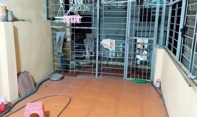 Bán nhà Định Công Hạ 50m2, ngõ nông gần phố, ô tô đỗ cửa, vào ở luôn, nhỉnh 3 tỷ