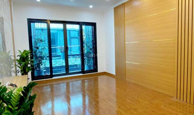 Nhà đẹp 50m2, mặt tiền 5m, 4 phòng ngủ chỉ 5 tỷ trung tâm Văn Quán, Hà Đông