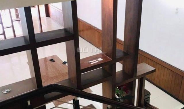 Chính chủ cần bán nhà Nguyễn Hữu Thọ - vị trí kinh doanh cực tốt