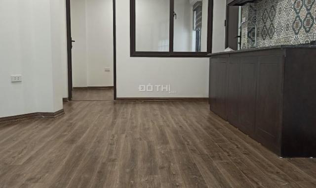 Bán CHDV CC mini Khâm Thiên 153m2 8 tầng thang máy 40phòng, giá 23 tỷ, 30m ra ô tô