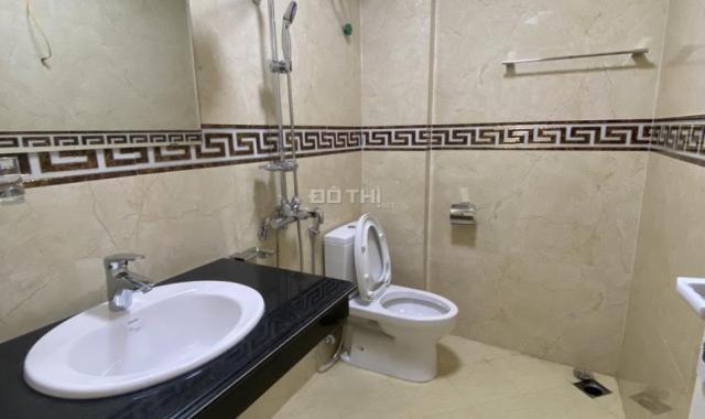 Bán nhà phân lô quân đội Hoàng Văn Thái 60m2x6T thang máy 2 ô tô tránh nhau giá 10,5 tỷ KD tốt