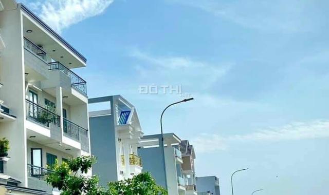 Đất gần chợ Bà Hom thổ cư 84m2 Tân Tạo - Bình Tân