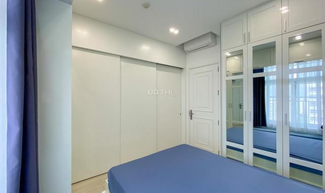 Cần bán gấp căn hộ 3 phòng ngủ Emerald Celadon City Tân Phú, đầy đủ nội thất, đã decor lại toàn bộ