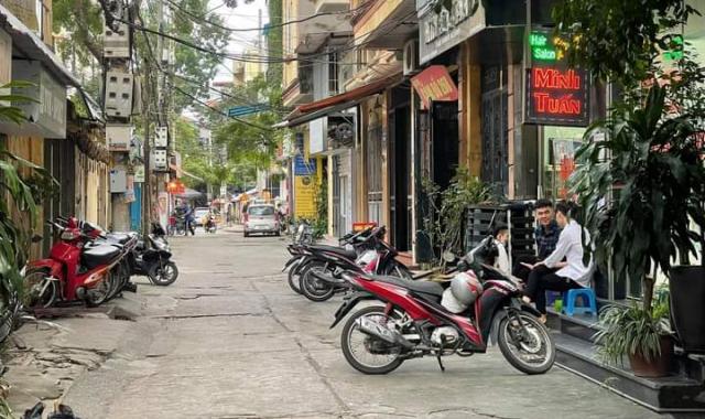 HƠN 4TỶ CÓ NGAY NHÀ 4 TẦNG KHU VỰC CÁC TRƯỜNG ĐẠI HỌC- BẮC TỪ LIÊM -LÔ GÓC -Ô TÔ TRÁNH -KINH DOANH