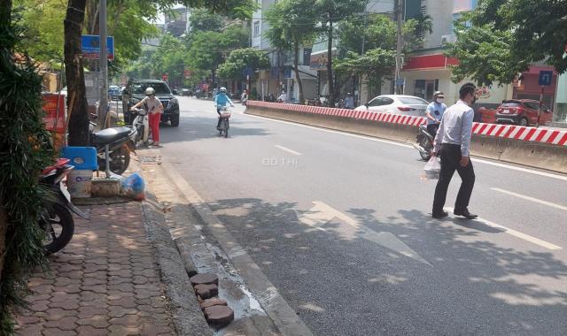 Hàng hiếm, Lạc Long Quân, nhà mặt phố, nở hậu, kinh doanh đỉnh, giá trong ngõ, 28m2, 7,5 tỷ