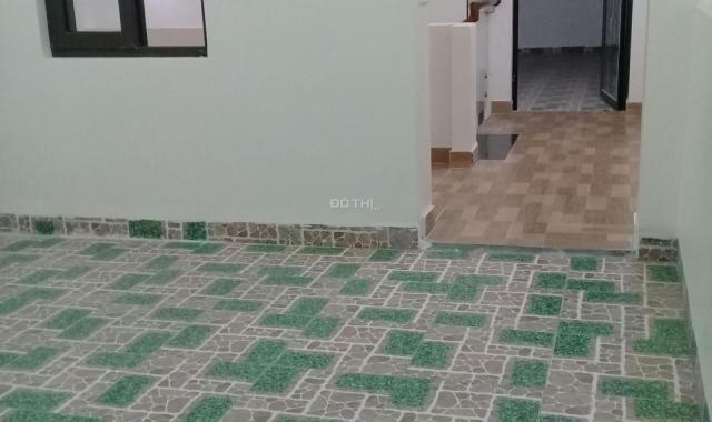 Bán nhà 4,2 tỷ ngõ phố Chùa Quỳnh - Thanh Nhàn, 50m2 x 3,5T sân cổng. Ô tô đỗ cửa, cách phố 10m